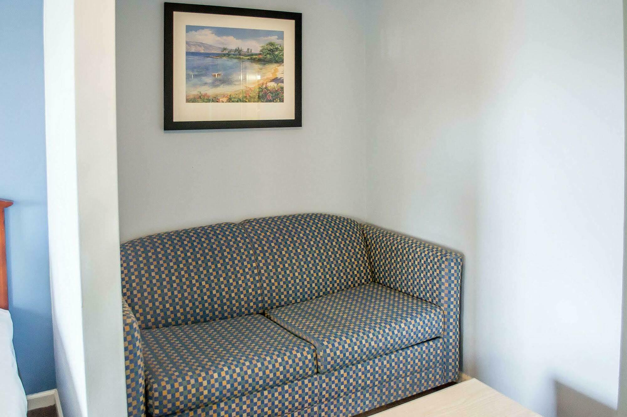 Econo Lodge Inn & Suites South Sandusky Extérieur photo
