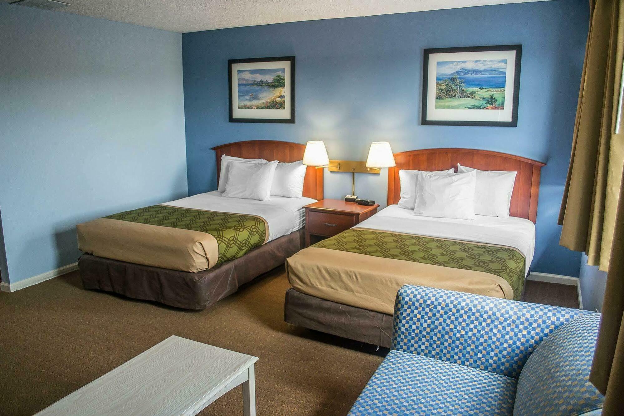 Econo Lodge Inn & Suites South Sandusky Extérieur photo